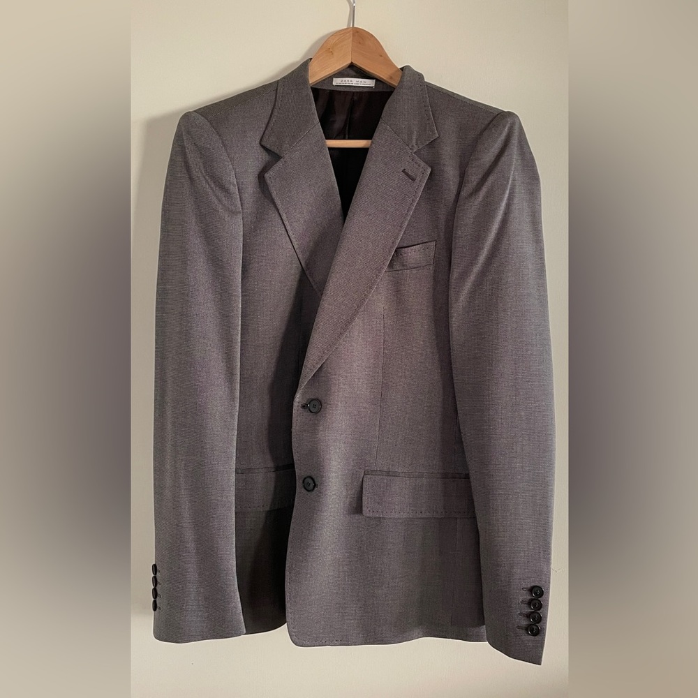 Zara Men’s Gray Suit - Blazer & Pants